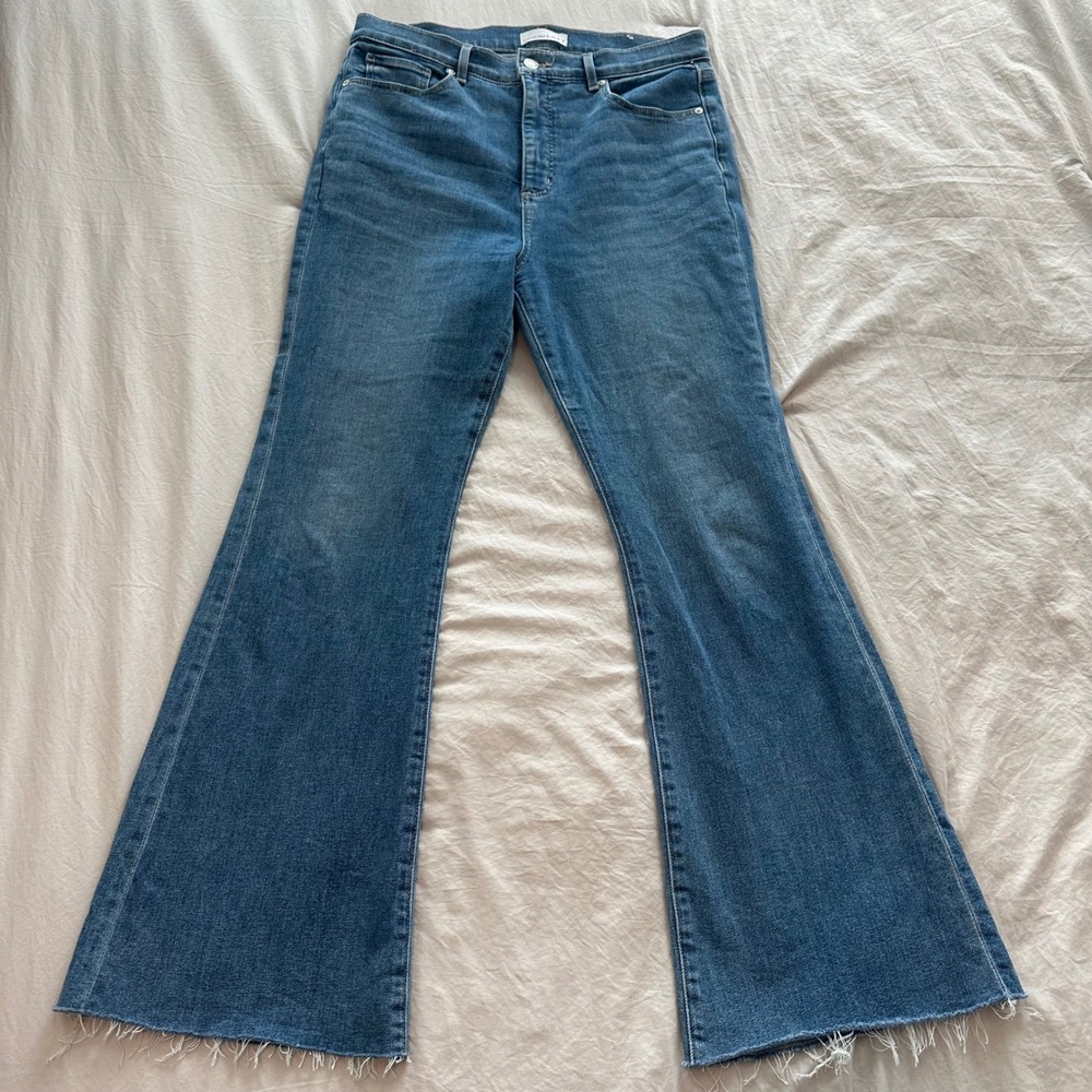 LOFT Slim Flare Jeans Womens 30/10P Medium Wash‎ Raw Hem High Rise Denim